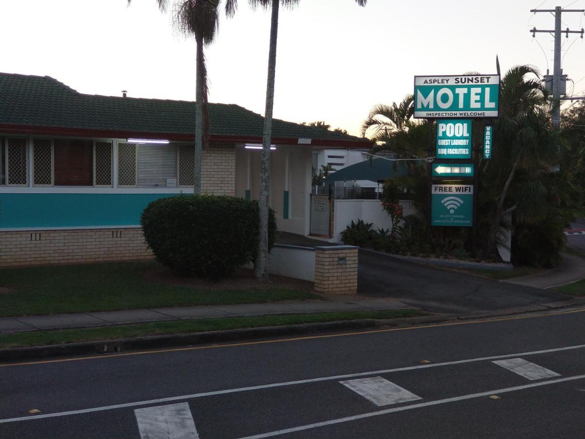 Aspley Sunset Motel Exteriör bild